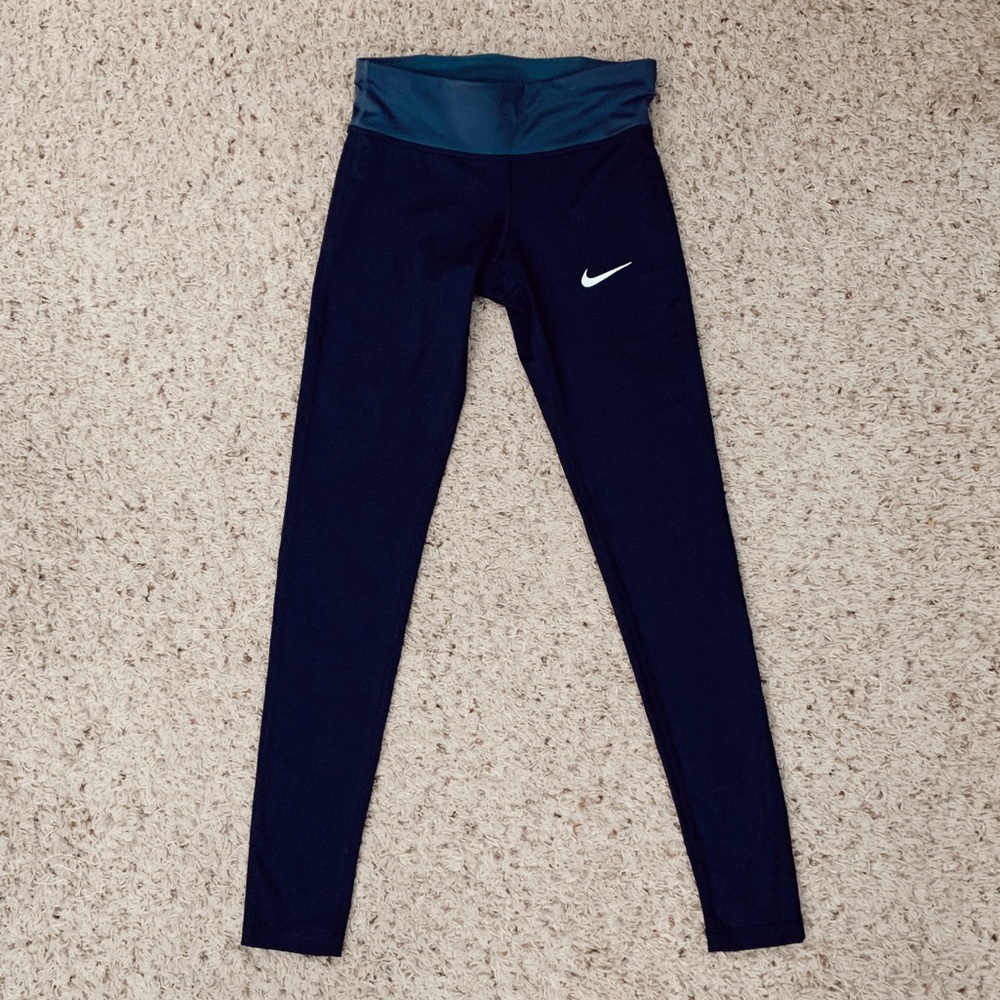 navy blue nike leggings